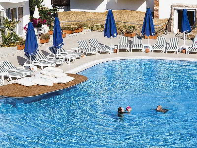 Bitez Risa Hotel Buitenkant foto