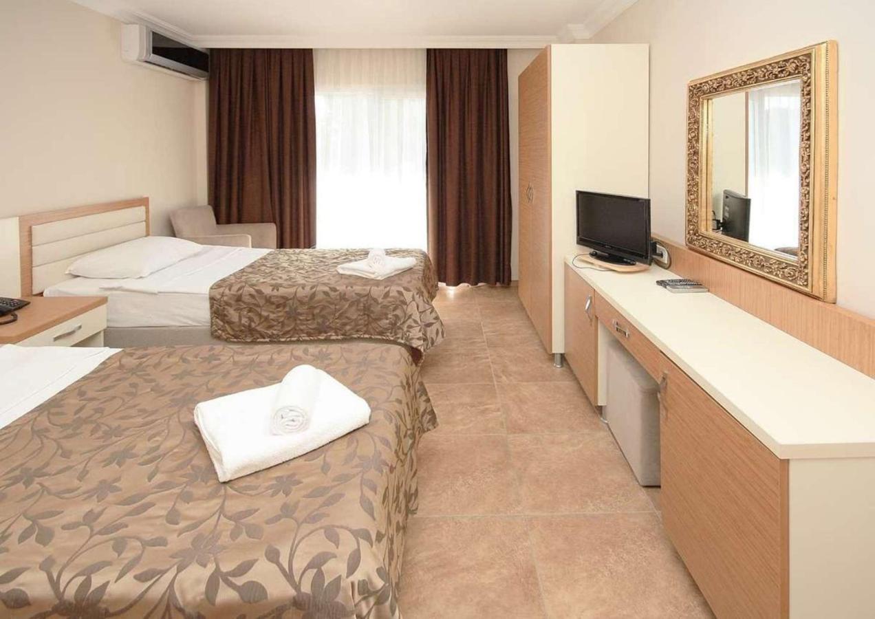 Bitez Risa Hotel Kamer foto