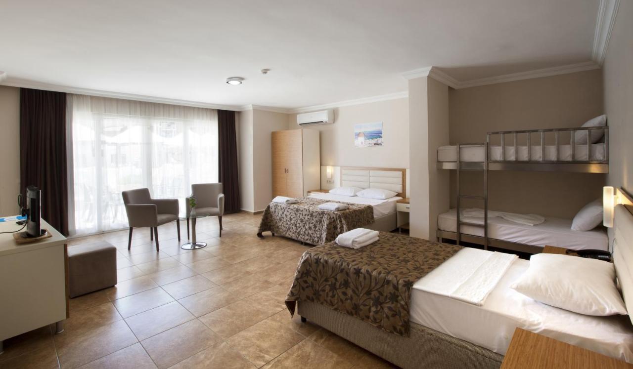 Bitez Risa Hotel Buitenkant foto